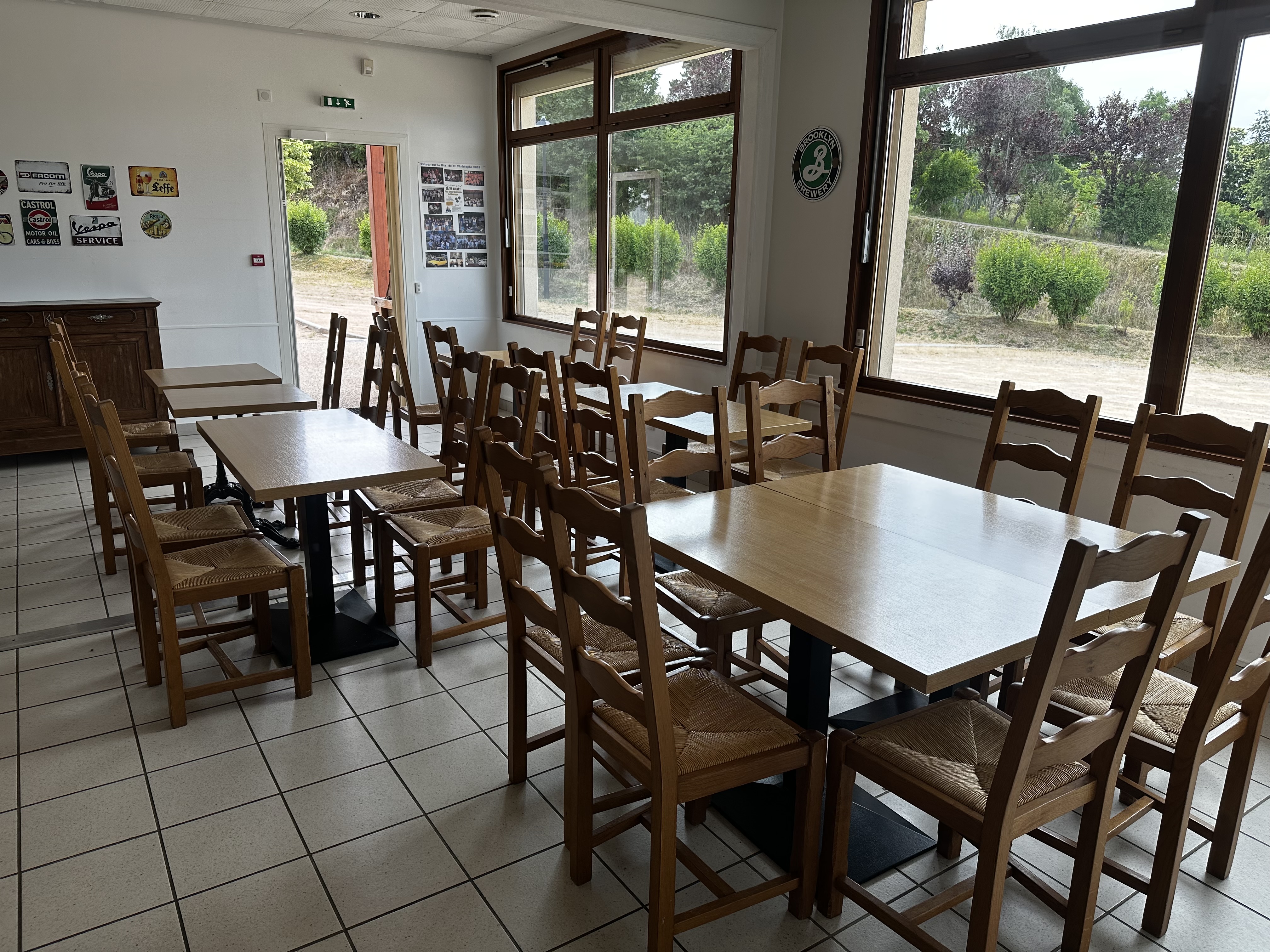 La salle du 13-1, lumineuse et conviviale